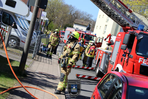 210426 Baum Dachstuhlbrand Oberasbach 004